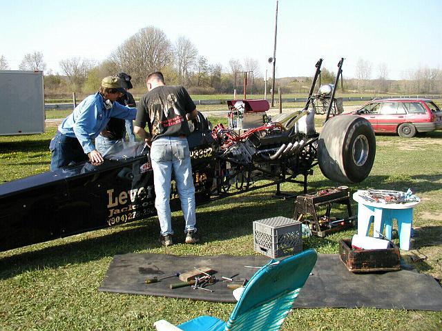 Racing 0100.jpg